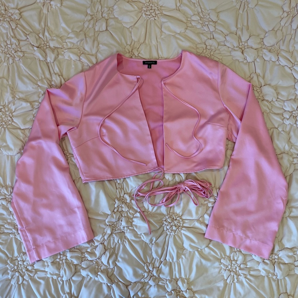 DYNAMITE blouse